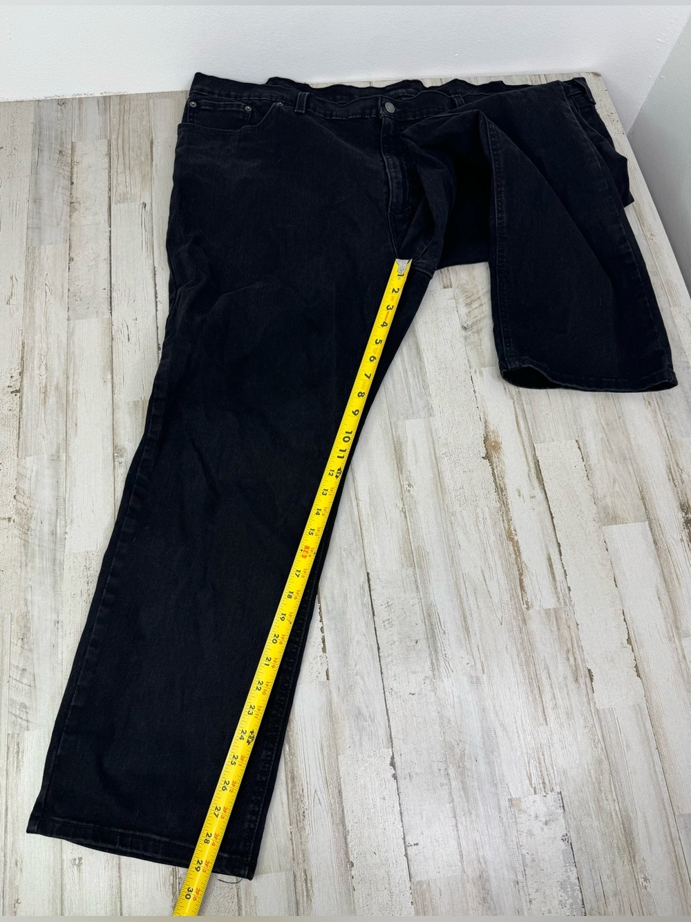 Levis 541 Jeans Mens 50x29 Black Relaxed Fit Straight Leg Denim Classic - Picture 8 of 11